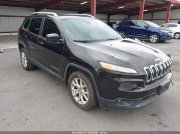  Salvage Jeep Cherokee