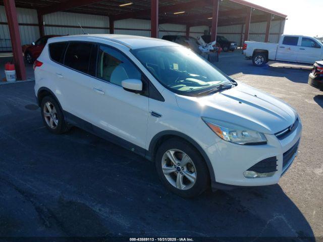  Salvage Ford Escape