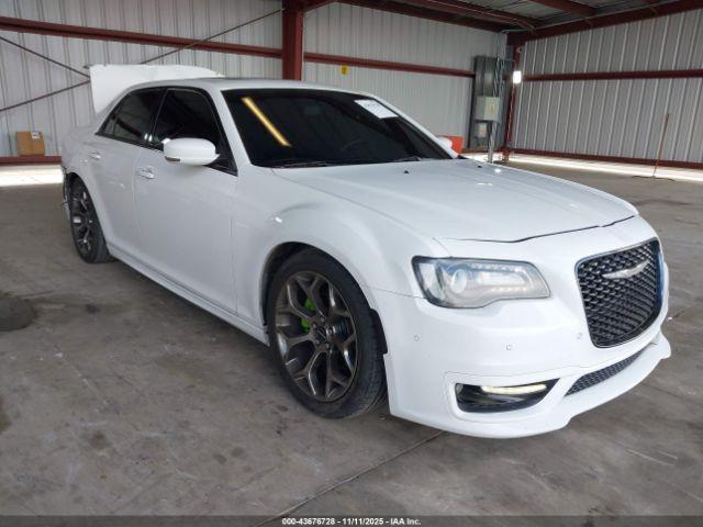  Salvage Chrysler 300