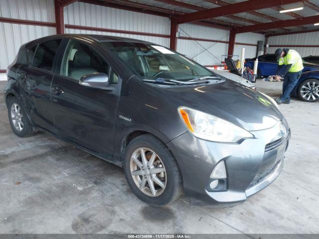  Salvage Toyota Prius c