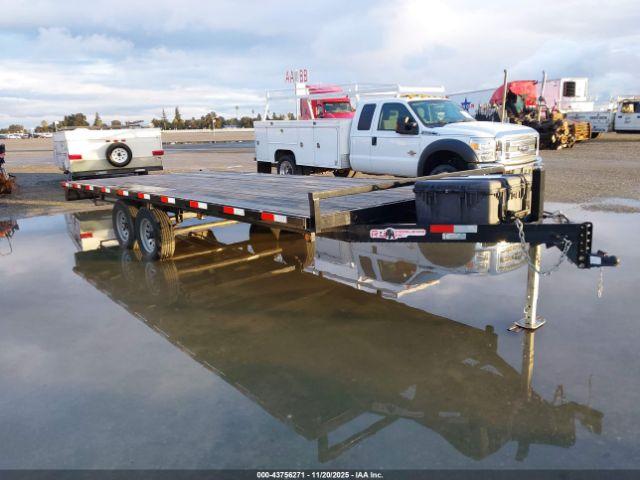  Salvage R & J Trailer