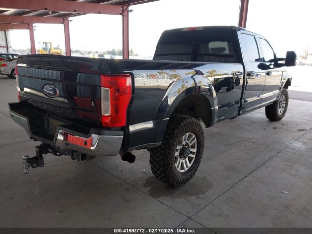 Ford F-350 Xlt Image 4