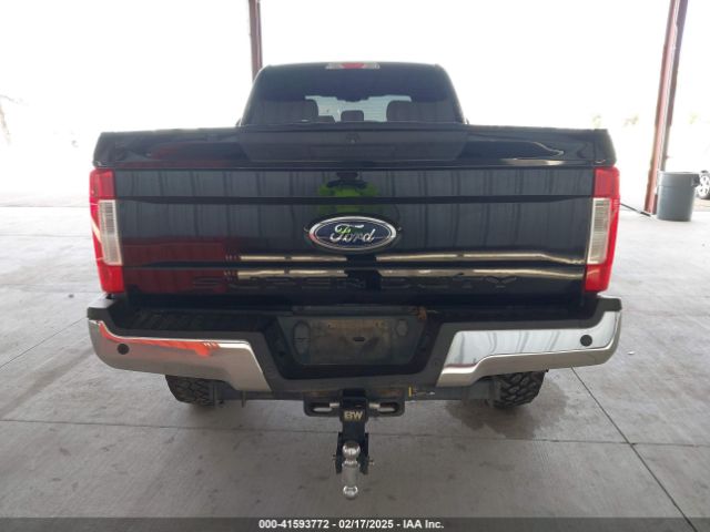 Ford F-350 Xlt Image 14