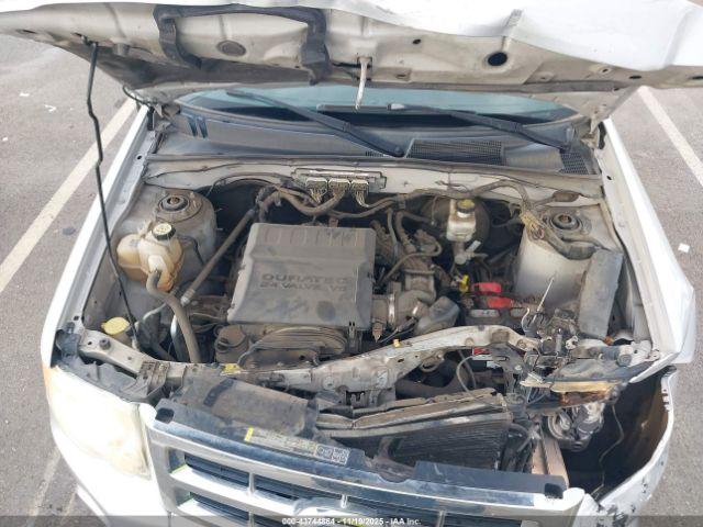 Ford Escape Xlt Image 8