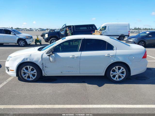 Ford Fusion Se Image 8