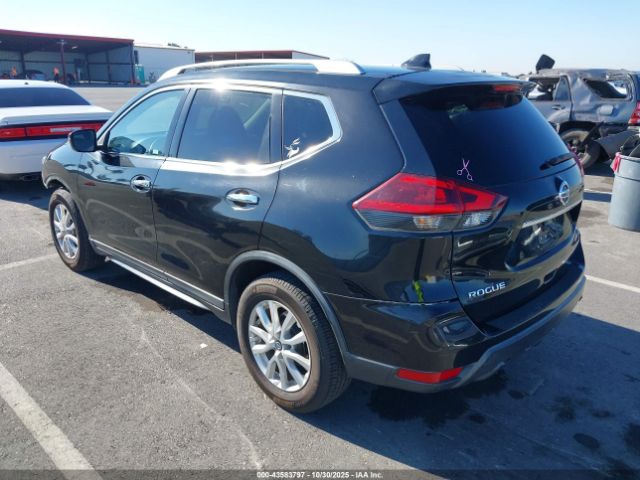 Nissan Rogue Sv Image 2