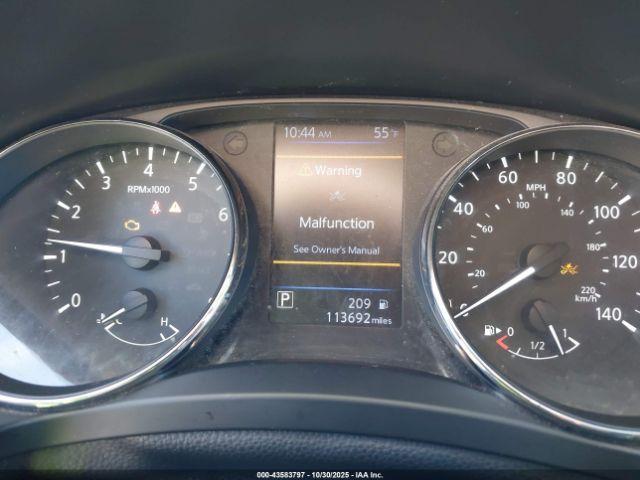 Nissan Rogue Sv Image 9