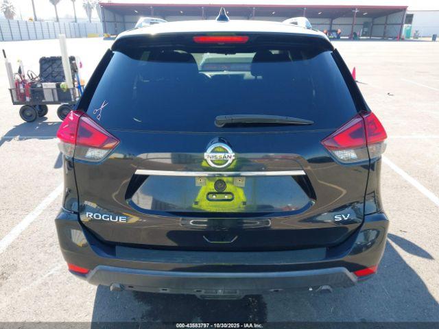 Nissan Rogue Sv Image 15