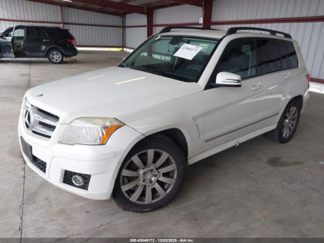 Mercedes-Benz GLK Image 2