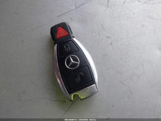 Mercedes-Benz GLK Image 9