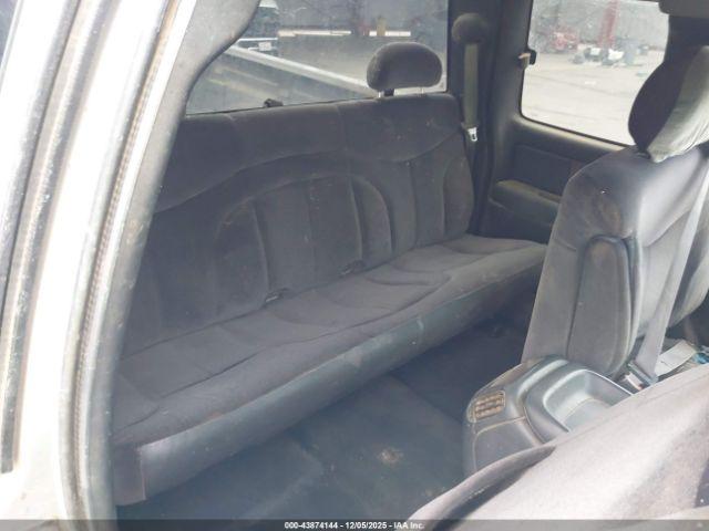 GMC Sierra 1500 Sle Image 8