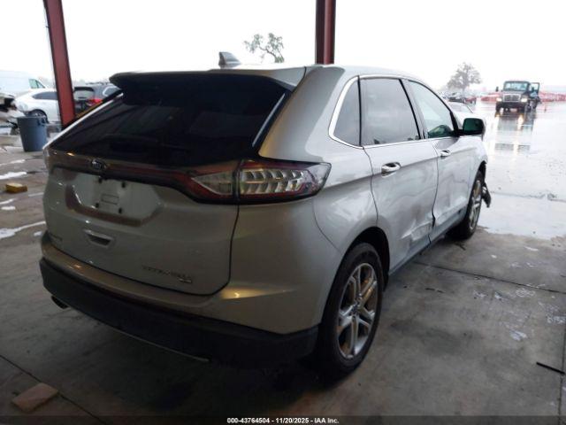 Ford Edge Titanium Image 10