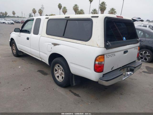 Toyota Tacoma Image 3
