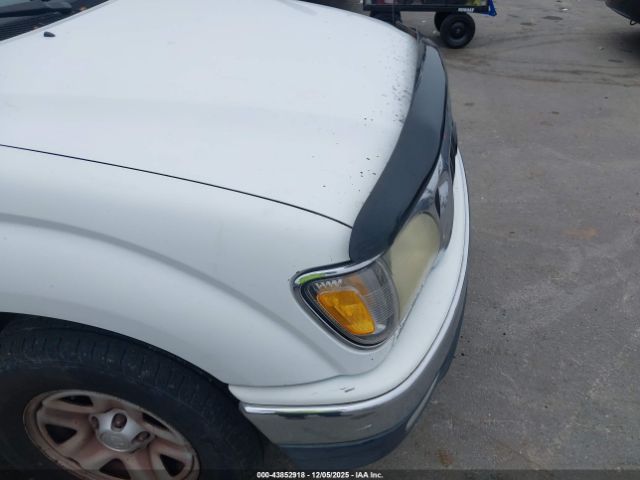 Toyota Tacoma Image 5