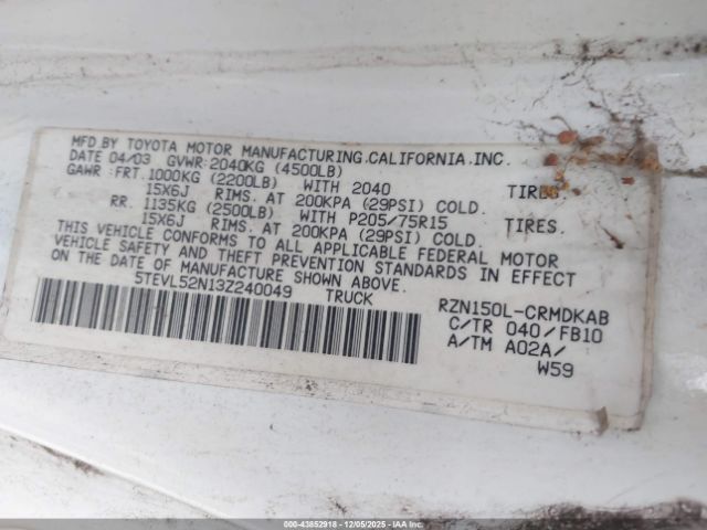 Toyota Tacoma Image 9