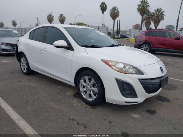  Salvage Mazda Mazda3