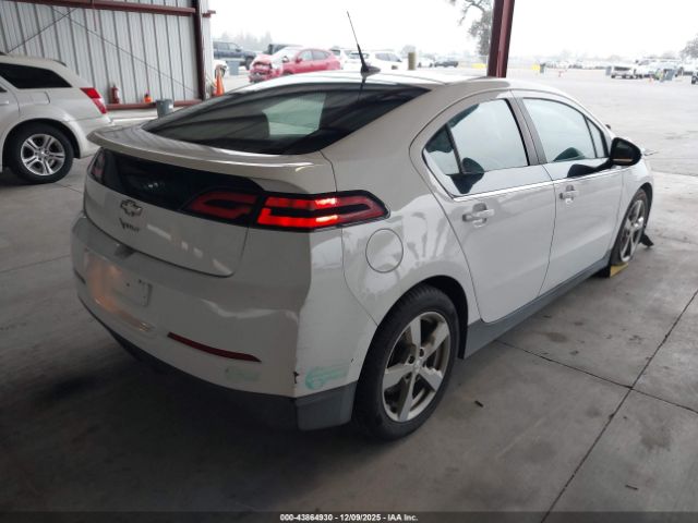 Chevrolet Volt Image 3