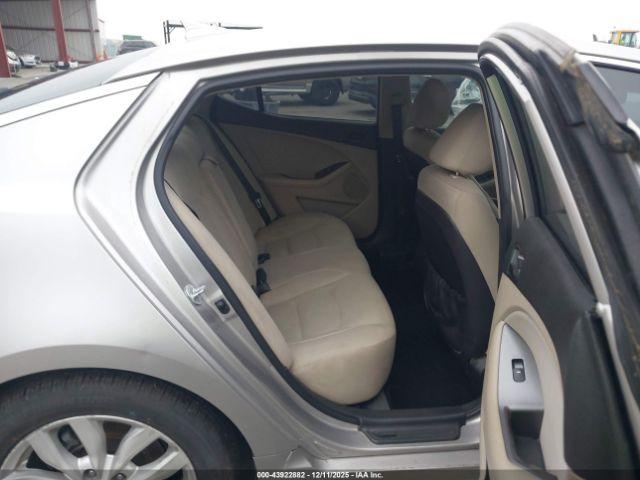 Kia Optima Lx Image 6