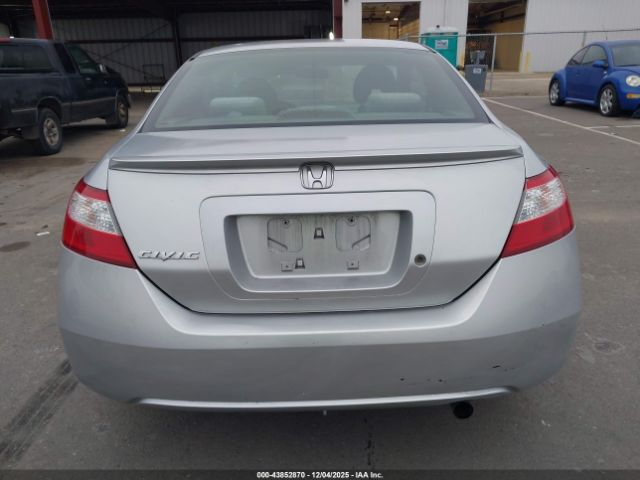 Honda Civic Lx Image 8