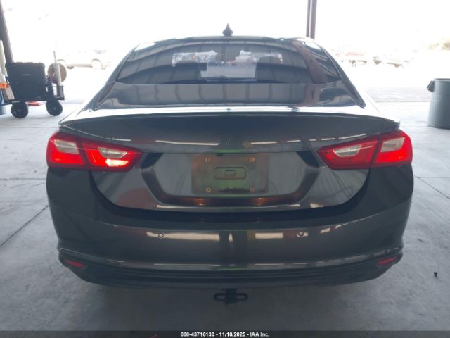 Chevrolet Malibu 1lt Image 14