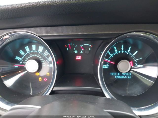 Ford Mustang Gt Image 8