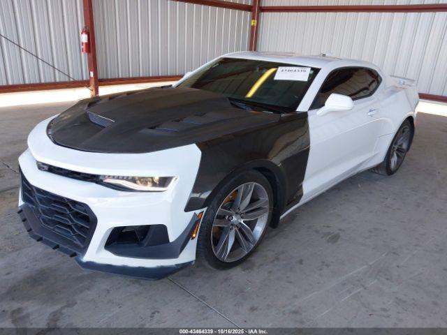 Chevrolet Camaro 2ss Image 3