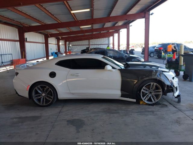 Chevrolet Camaro 2ss Image 10