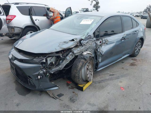 Toyota Corolla Hybrid Le Image 17