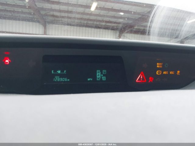 Toyota Prius Image 6