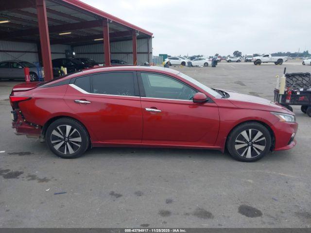 Nissan Altima 2.5 Sl Image 13