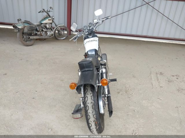 Harley-Davidson Xlch Sportster Image 15