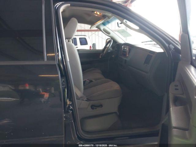 Dodge Ram 1500 Slt Image 7