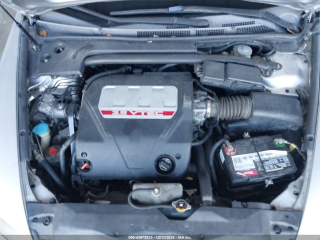 Acura TL Type S Image 8