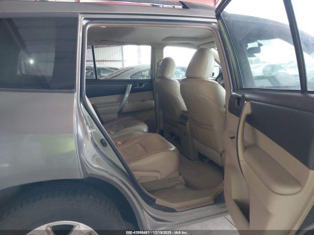 Toyota Highlander Se V6 Image 8