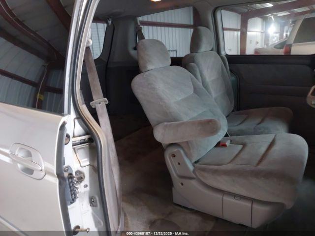 Honda Odyssey Ex Image 11