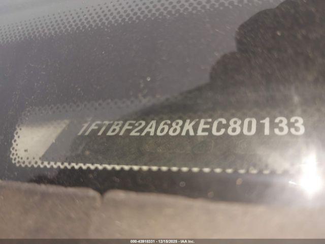 Ford F-250 Xl Image 17