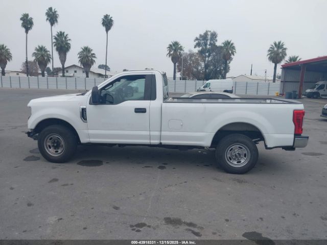 Ford F-250 Xl Image 5