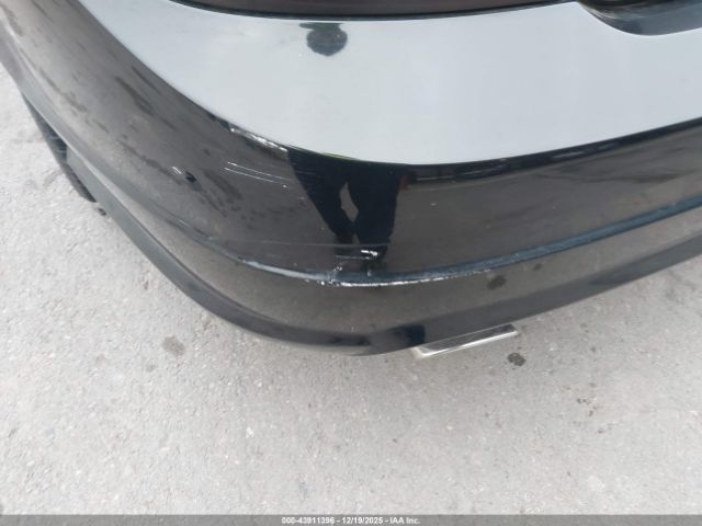 Mercedes-Benz C-Class Image 5