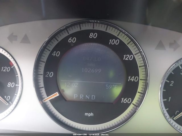 Mercedes-Benz C-Class Image 8