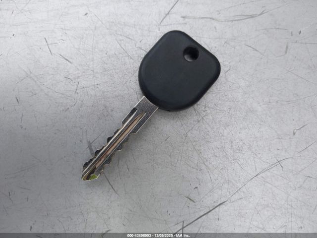 Buick Lucerne Cx Image 10