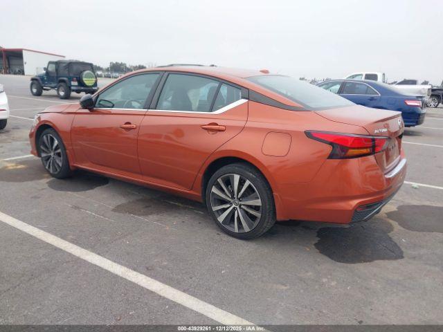 Nissan Altima Sr Intelligent Awd Image 4