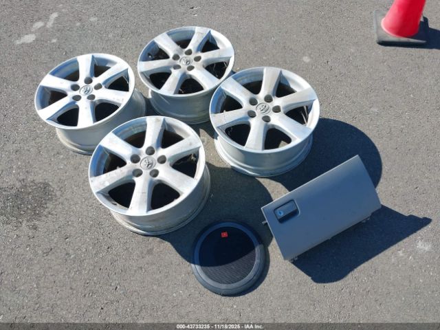 Toyota RAV4 Limited V6 Image 15