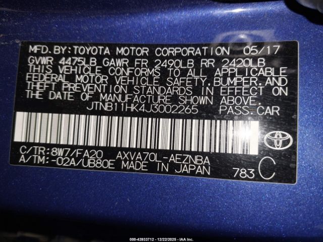 Toyota Camry Le Image 9