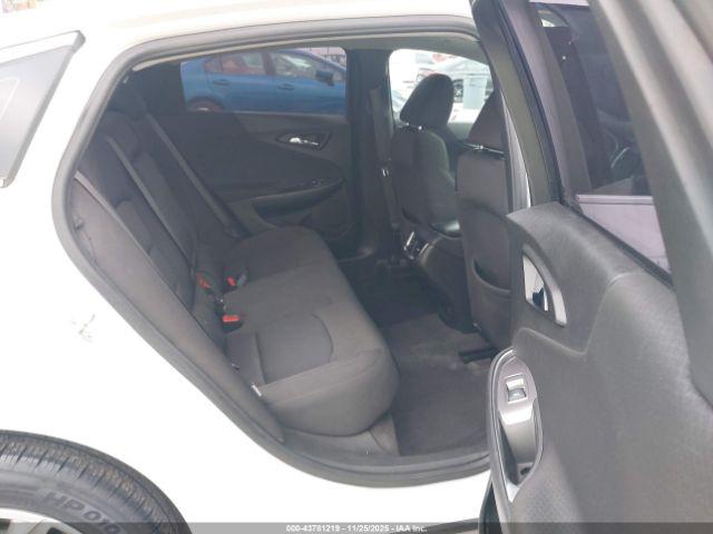 Chevrolet Malibu Lt Image 8