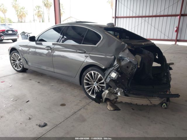 BMW 5 Series I Image 13