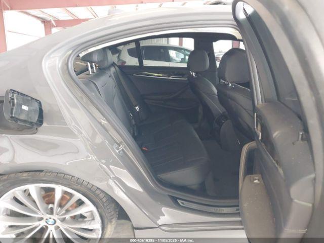 BMW 5 Series I Image 16