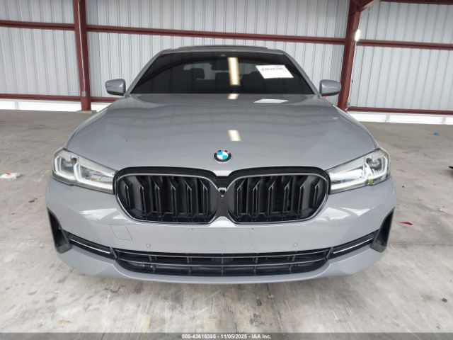 BMW 5 Series I Image 3