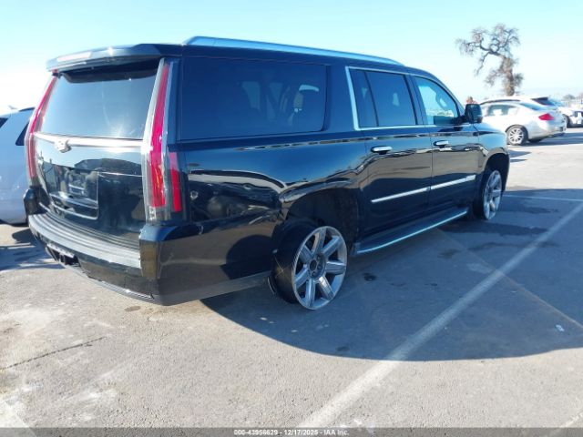 Cadillac Escalade Luxury Image 6