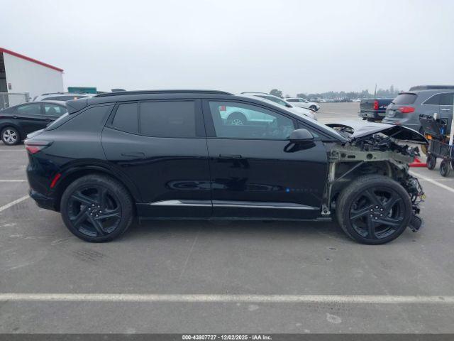 Chevrolet Equinox Rs Image 19