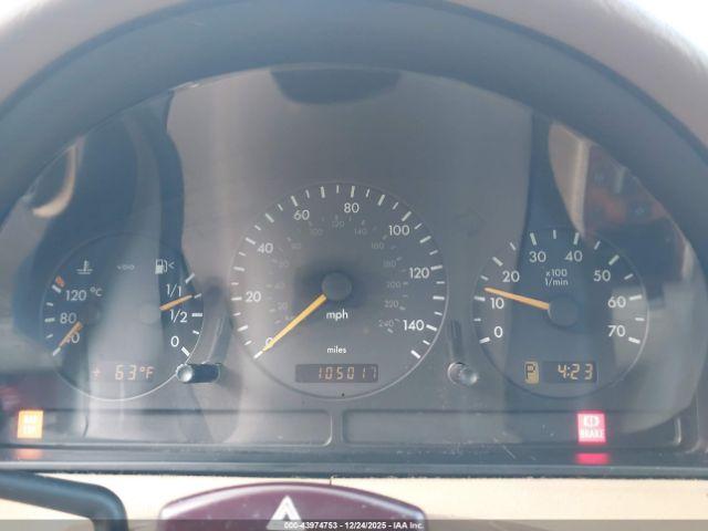 Mercedes-Benz M-Class Image 6